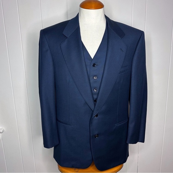 Ravazzolo Italian 3 Piece Navy Suit - Picture 5 of 13